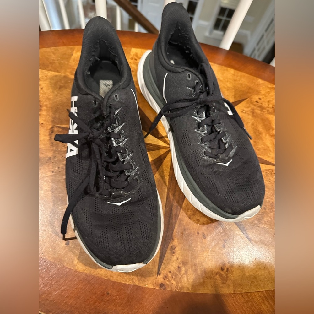 Hoka One One Mach 4, 8.5 women’s